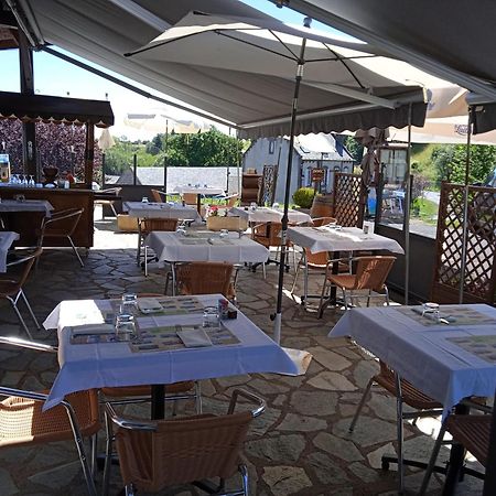 Logis Hotel Restaurant Auberge Du Bougnat Saint-Victor-la-Riviere Exterior foto